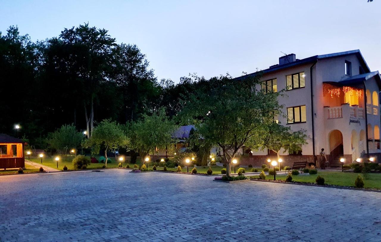 Villa Zenko Bryukhovychi Exterior foto